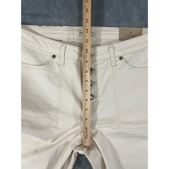 NEW Frye & Co. Jeans Women's 16W Harper Mid-Rise Crop Flare Birch White - Picture 10 of 15